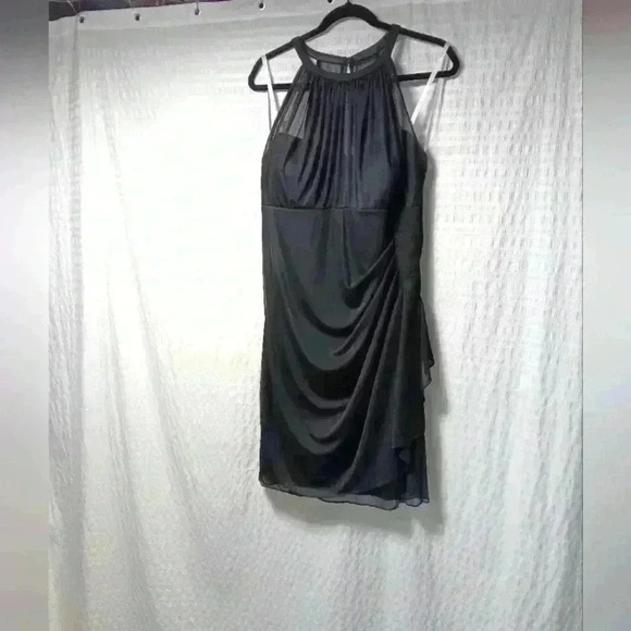 David's Bridal Short High  Neck Mesh Sleeveless Dress. Ladies size 16 - Picture 1 of 7